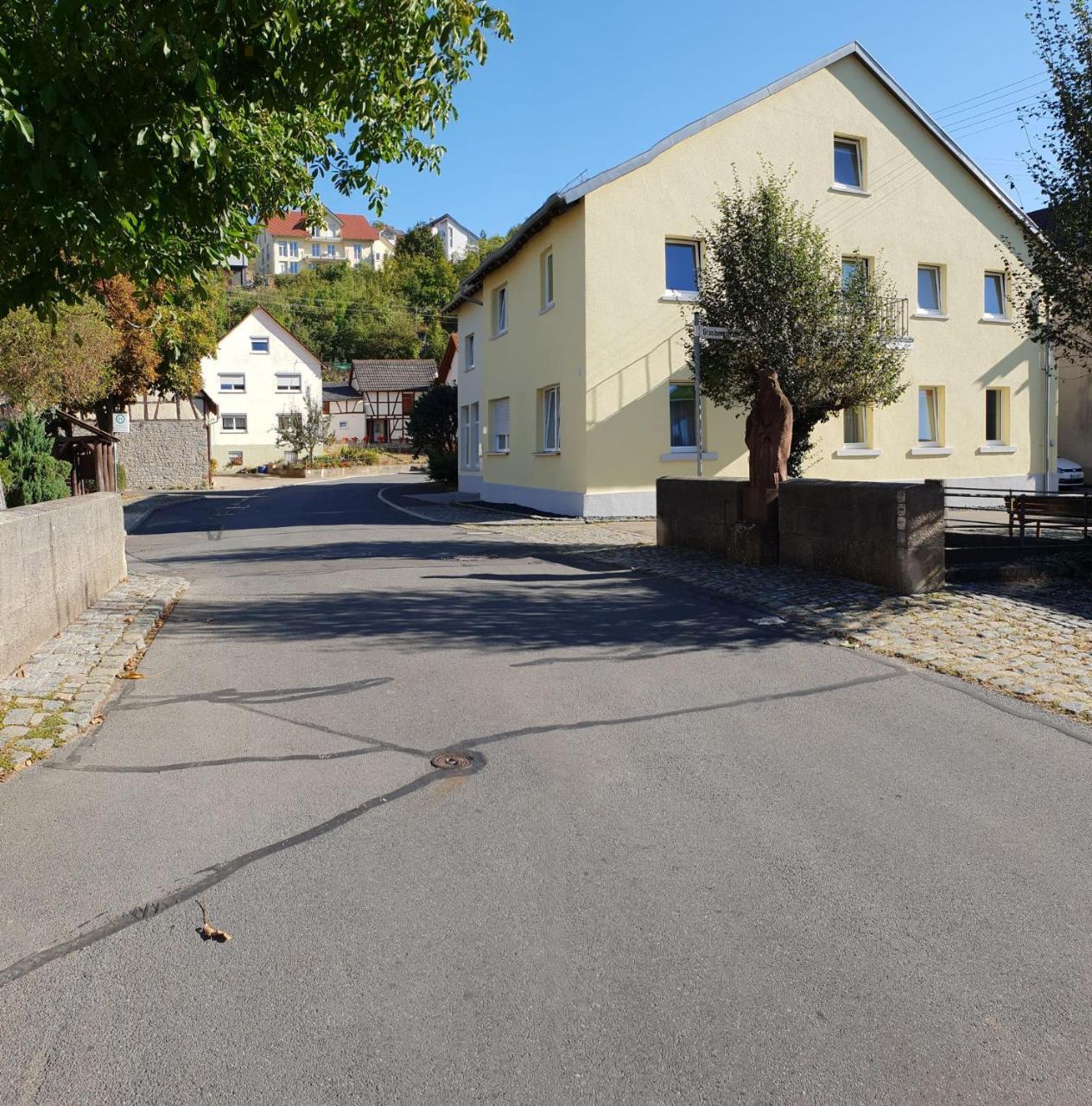 Monteurzimmer Ferienwohnungen Fritsche-Tauberbischofsheim Dittwar Dış mekan fotoğraf