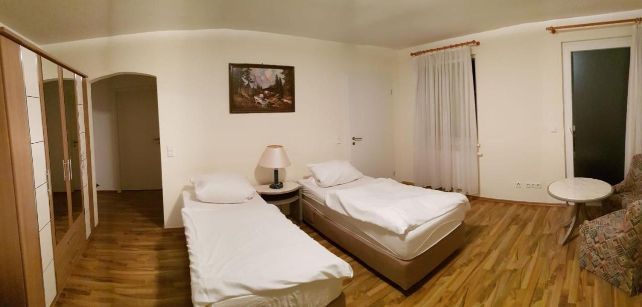 Monteurzimmer Ferienwohnungen Fritsche-Tauberbischofsheim Dittwar Dış mekan fotoğraf